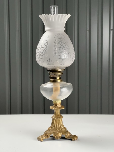 Fotogenlampa, glas & mässing, 1900-tal